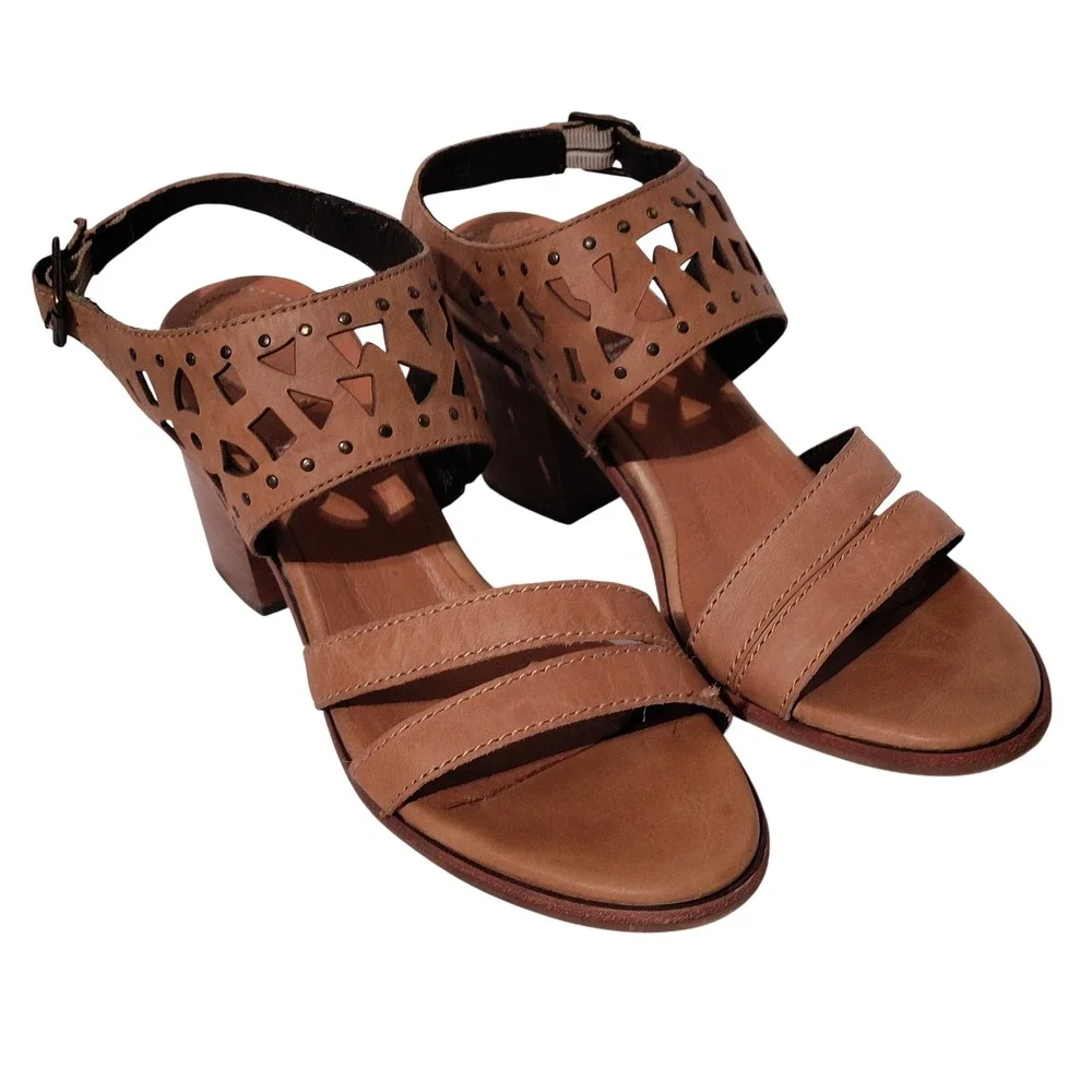 Ariat Tan Leather Studded Block Heel Sandals 10015452 Womens 8B